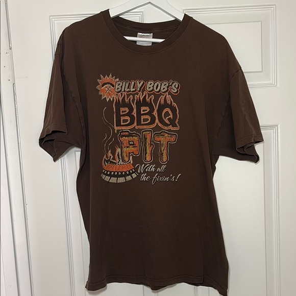 Hanes Other - Brown BBQ Pit Men's T-Shirt size XL Billy Bobs Oversized Tee